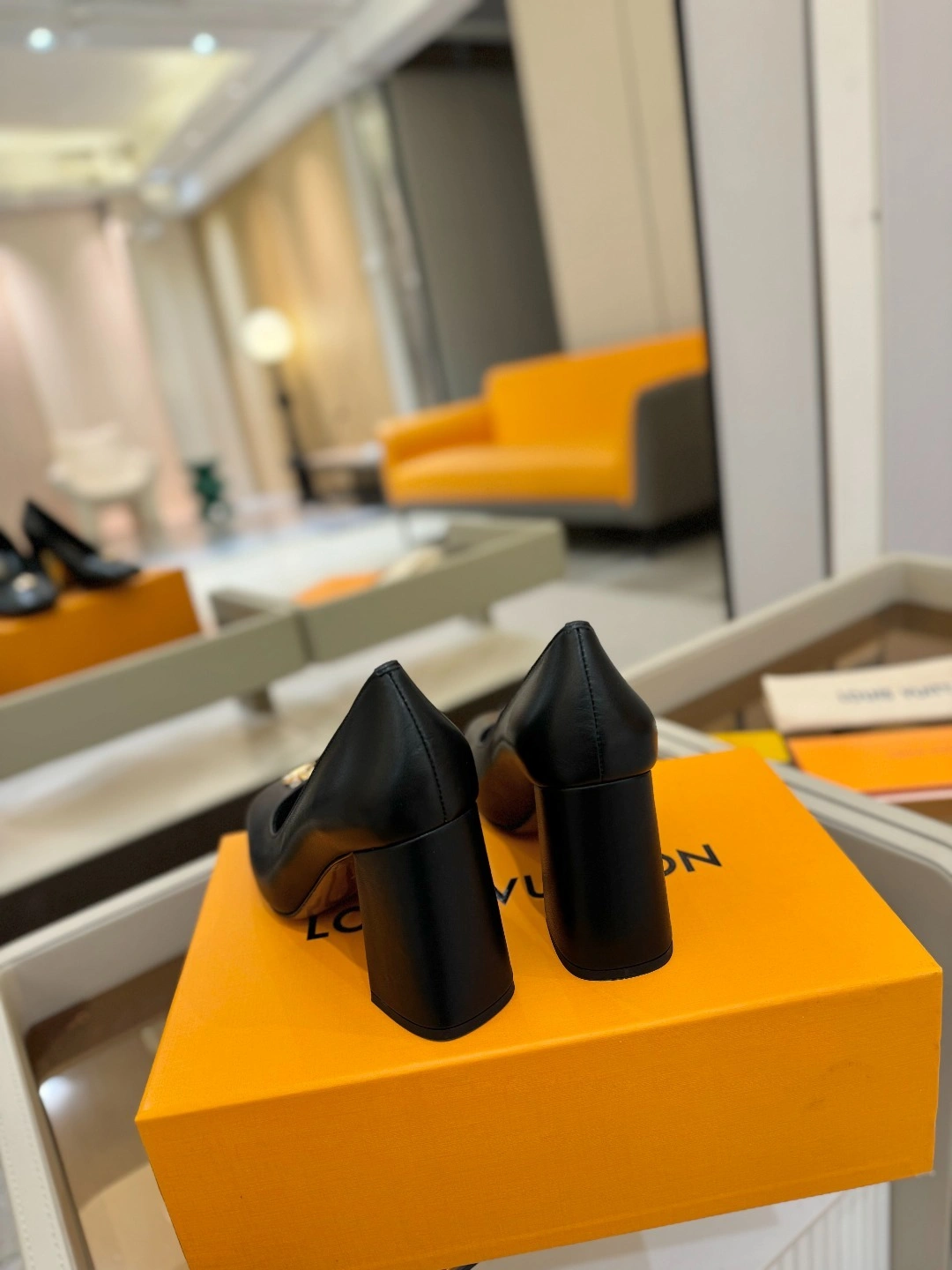 COCO-- 8V 1AGYAU Calfskin goatskin Heel height：8.5CM item:E-X158D4131